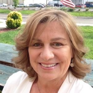 Meet your Posher, Linda